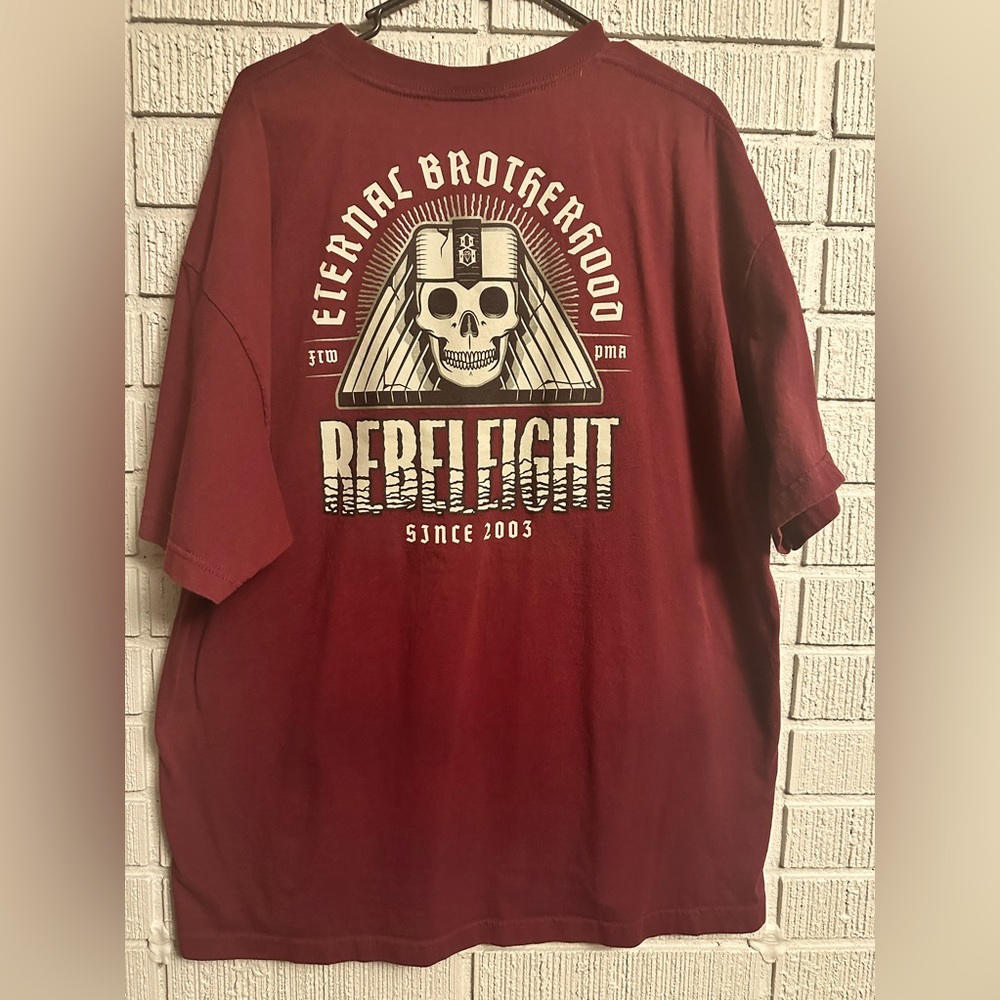Rebel8 T-shirt- 2XL Burgundy. Great condition.